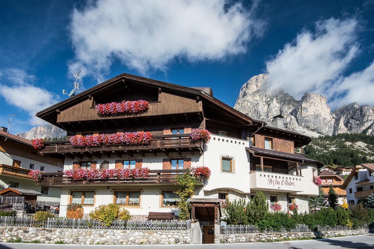 Garni Piz Da L'Ander Hotel Corvara In Badia Exterior photo